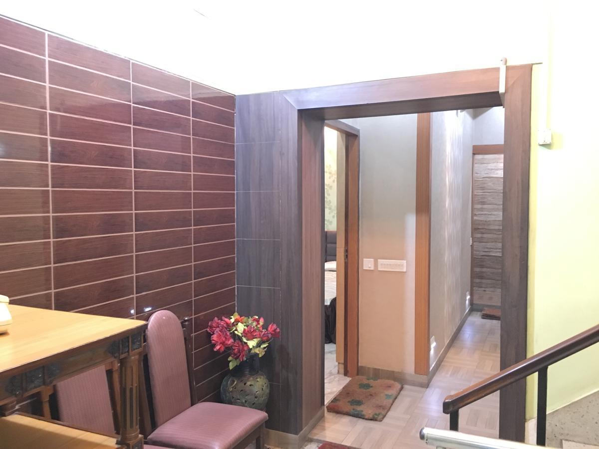 Nalanda Hotel ジャムシェードプル エクステリア 写真